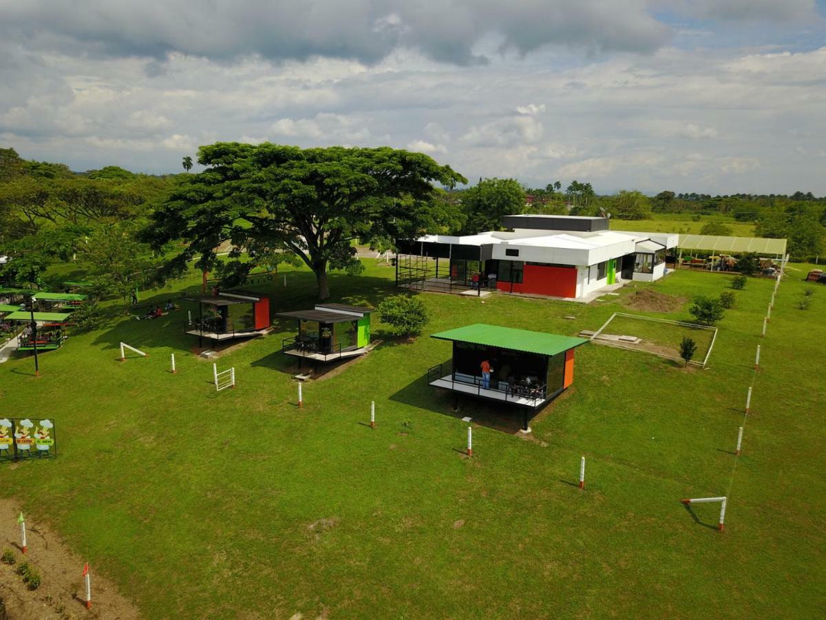 Glamping - Calochorno Hotel Alcalá Kültér fotó